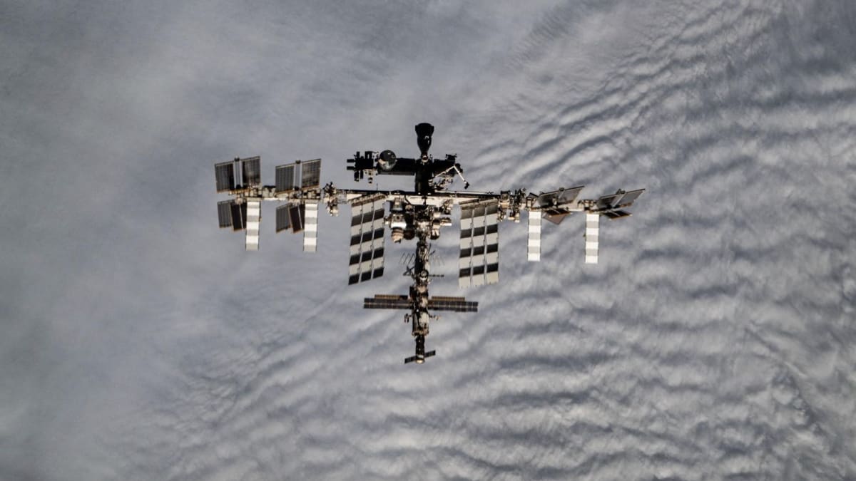 Space Station Gets 2-Year Extension to Avoid China Gap