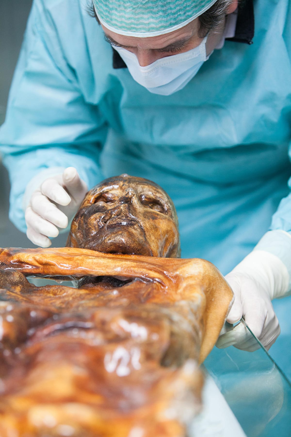 Scientists Bake Sourdough From 5,300-Year-Old Mummy Yeast - Image 4