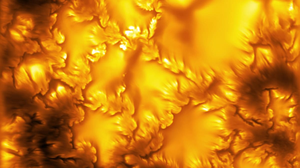 World's Largest Solar Telescope Reveals Sun's Hidden Swirls - Image 2
