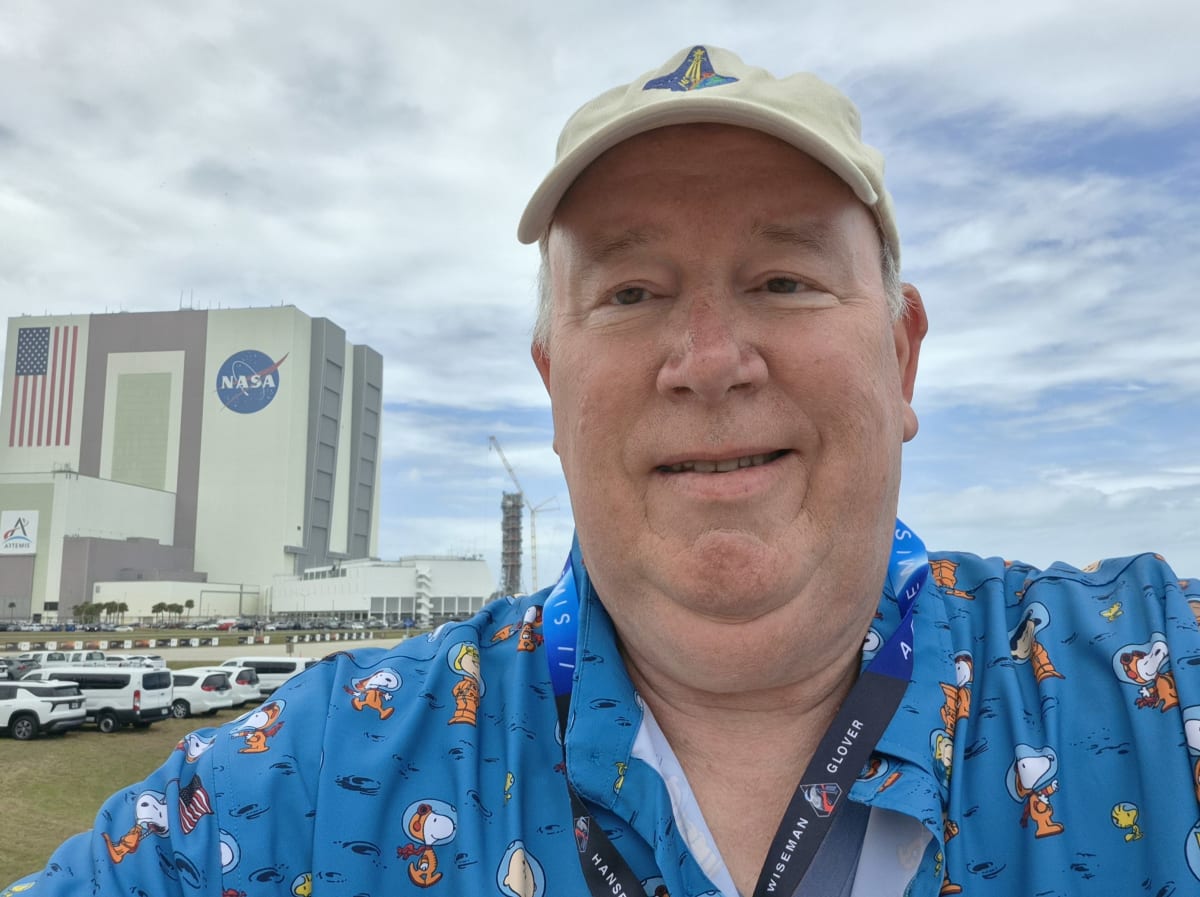 Humans Return to Moon After 50 Years on Artemis II - Image 4