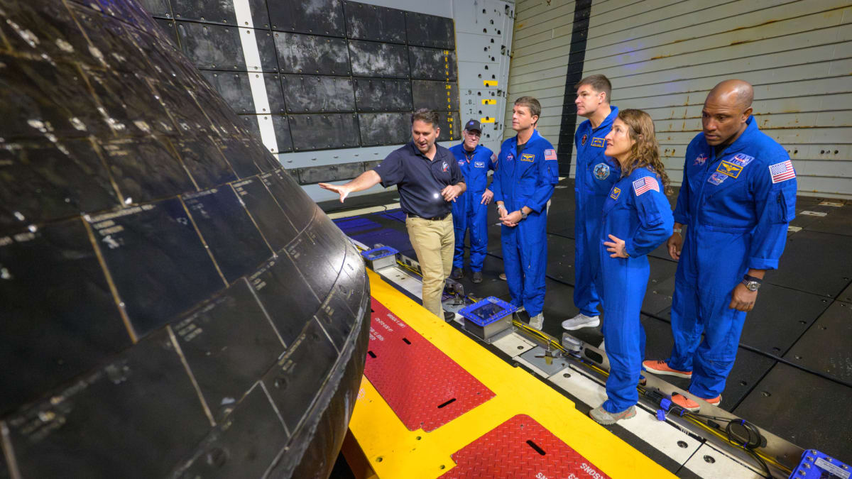 NASA's Artemis II Heat Shield Survives Fiery Reentry Test - Image 3