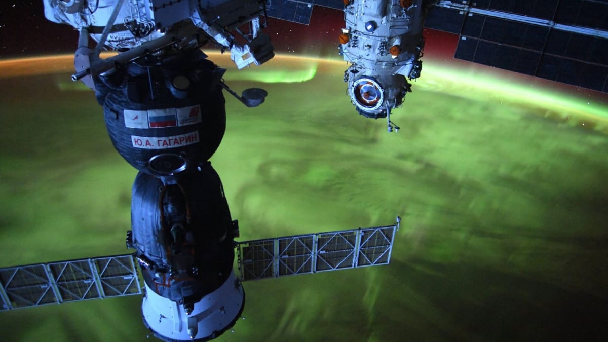 Scientists Design Space 'Airbag' to Shield Earth From Storms - Image 3