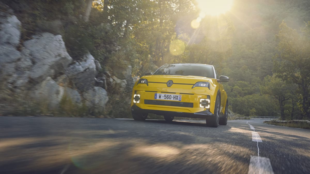 Electric Cars Now Cheaper Than Gas Cars for First Time - Image 4