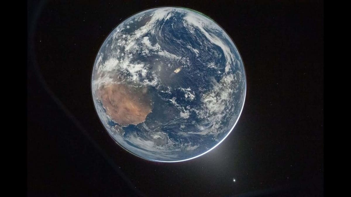 Artemis 2 Crew Shares 12,000 Stunning Photos of Earth