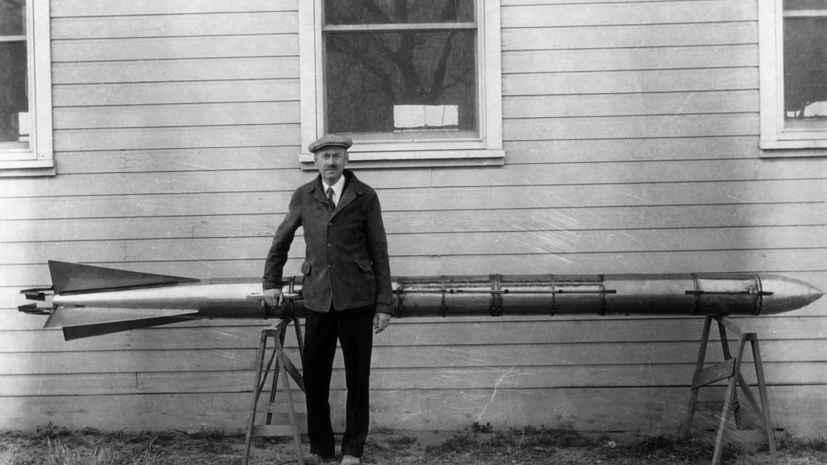 100 Years Later, Goddard's 40-Foot Rocket Reaches the Moon