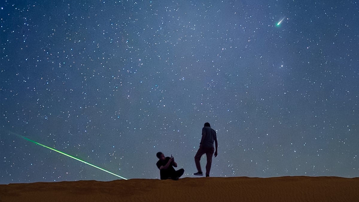Comet McNaught Flares 20,000x Brighter in Surprise Show - Image 4