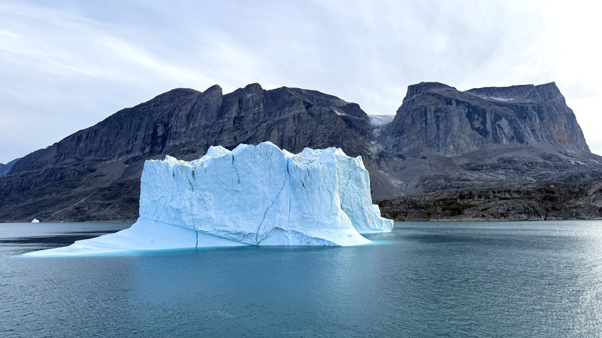 Greenland Eclipse Reveals More Than 2 Minutes of Darkness - Image 4