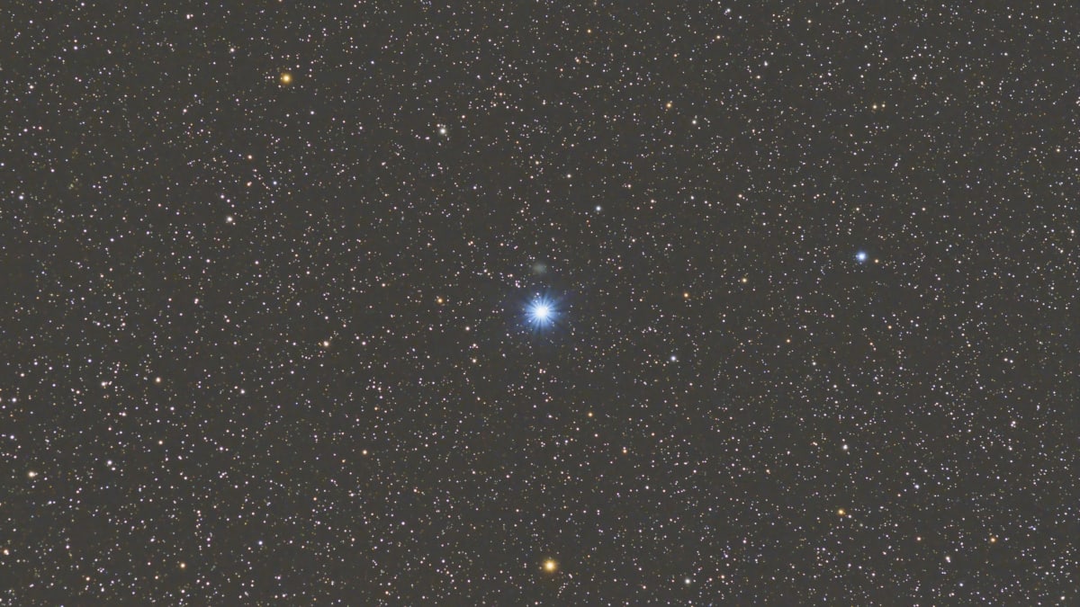 Moon Will Hide Brightest Star in Leo on April 25 - Image 2