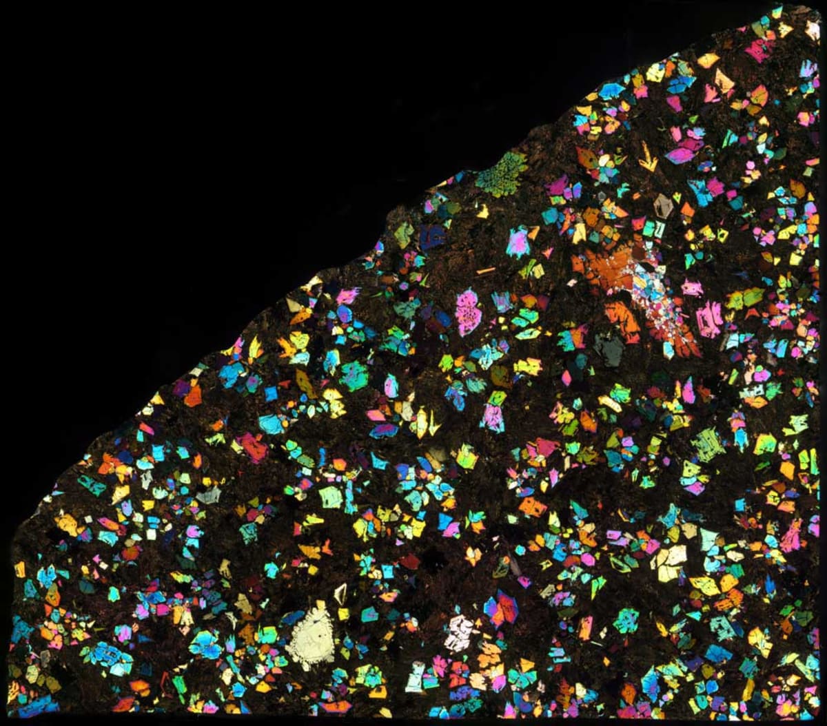 Rainbow Meteorite May Be Piece of Lost Moon-Sized Planet - Image 3
