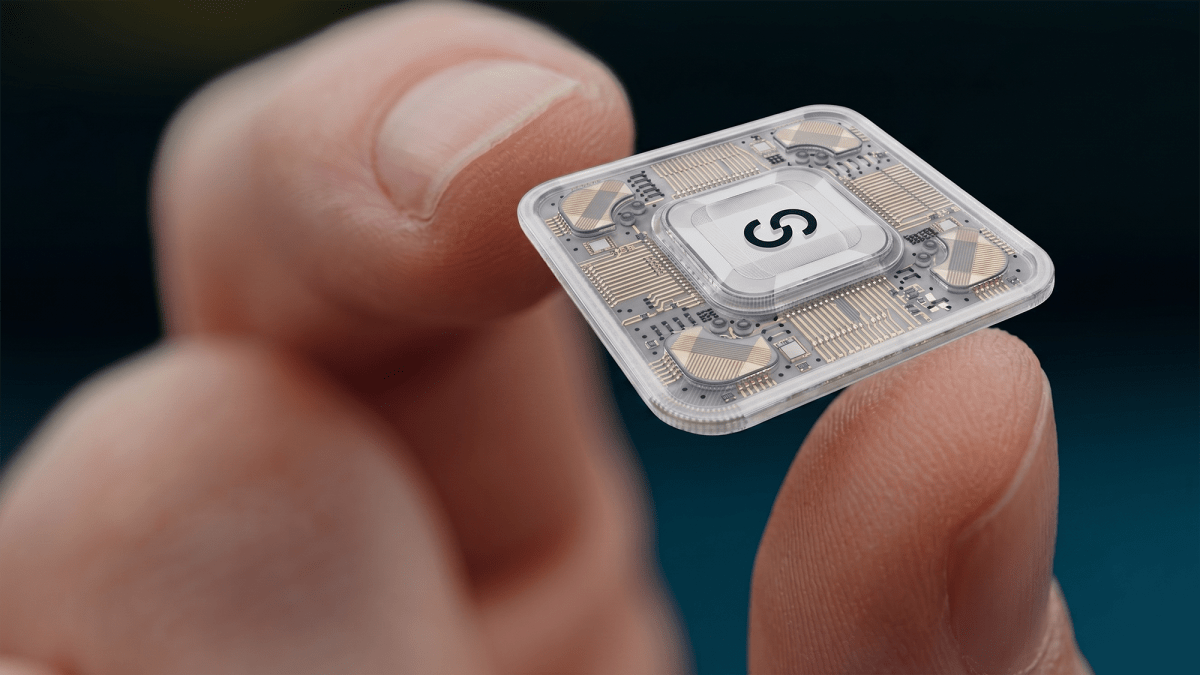 Quantum Computer Runs at Room Temp, Plugs Into Wall