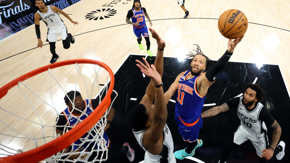 NYC Celebrates First Knicks Championship in 50+ Years - Image 4