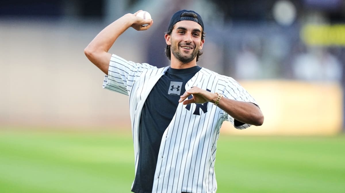 World Cup Hero Ferran Torres Throws First Pitch in NYC