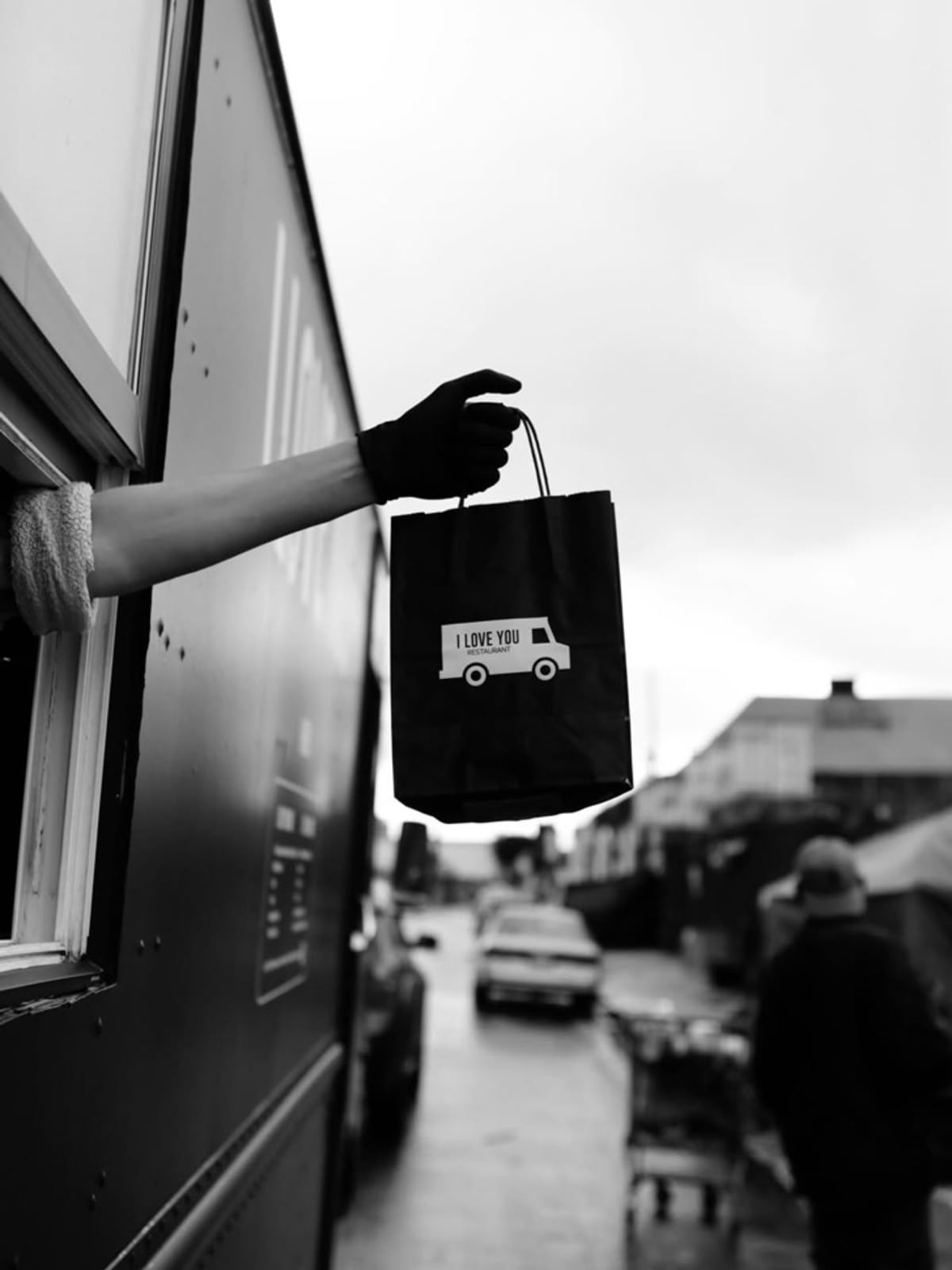 Jaden Smith's Free Vegan Food Truck Feeds LA's Homeless - Image 2