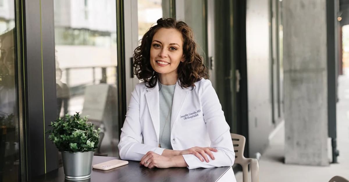 Internet OB-GYN Dr. Jennifer Lincoln Still Has Hope
