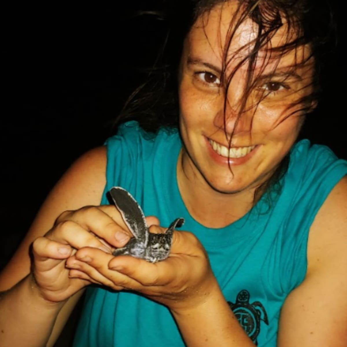 Mom Sees All 7 Sea Turtle Species While Helping Save Them - Image 3