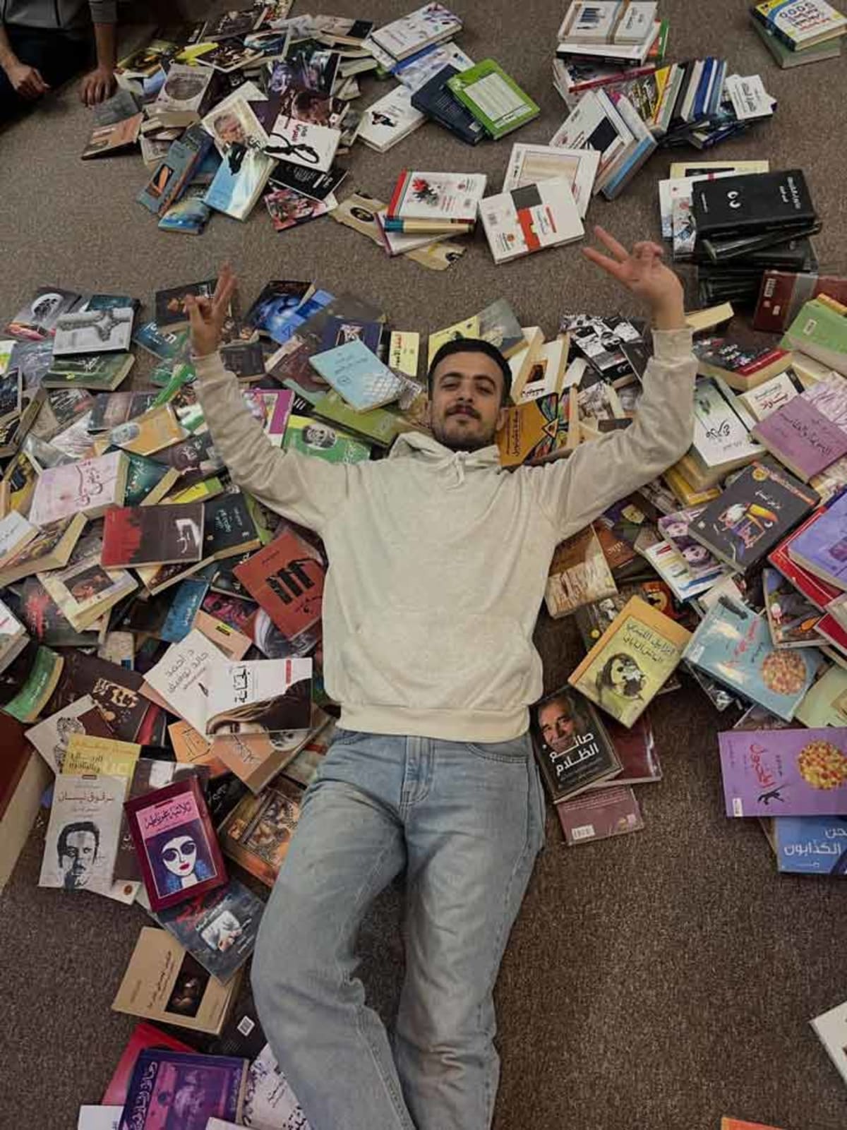 Gaza's Phoenix Library Opens With Books Found in Rubble - Image 3