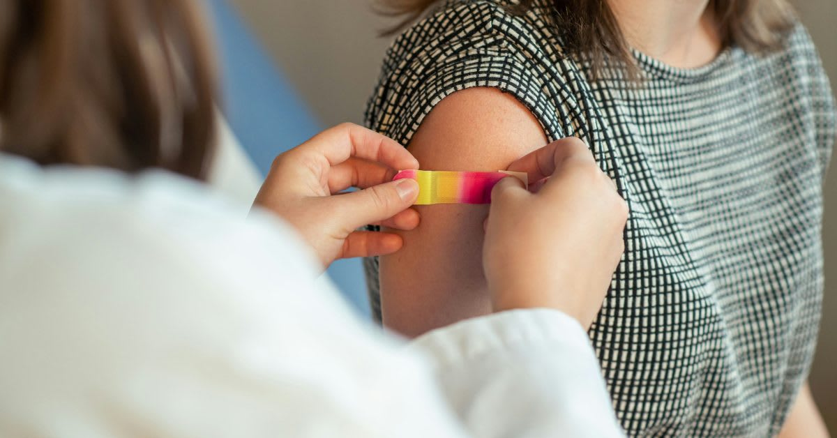 Medical chart showing dramatic decline in cervical cancer deaths among vaccinated young women