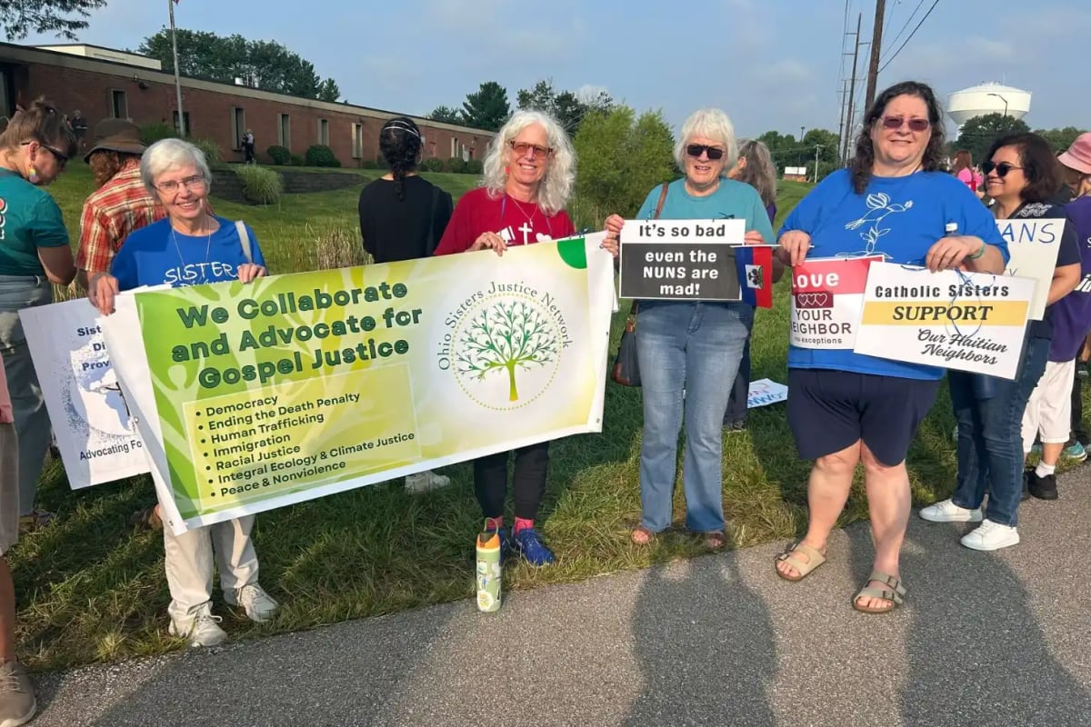 Catholic Nuns Rally for 700 to Support Haitian Neighbors - Image 3