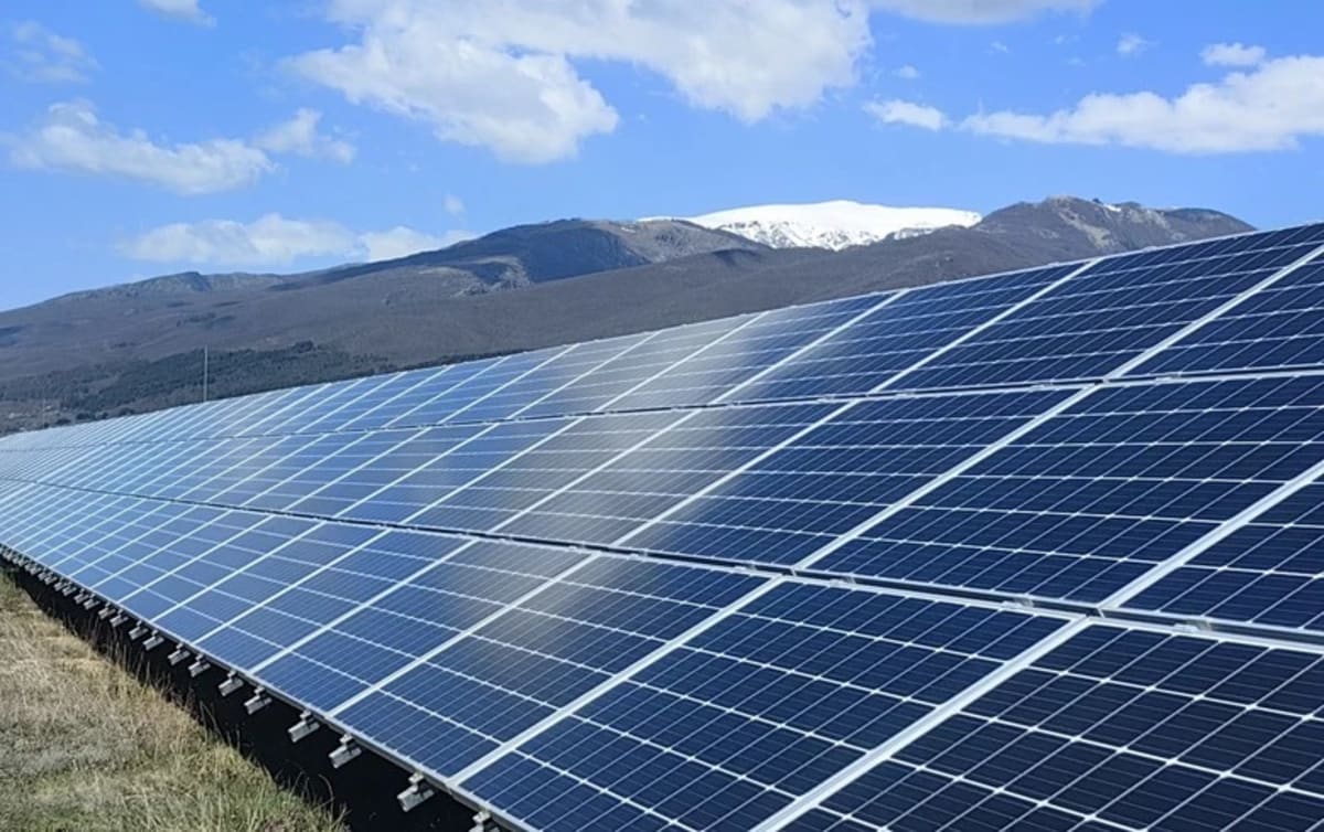 Ireland Hits 32% Renewable Energy, Solar Breaks Record - Image 3