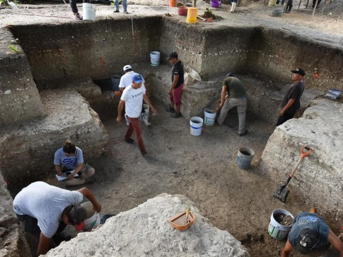 1,400-Year-Old Stela Discovery Rewrites Mexico's History - Image 5
