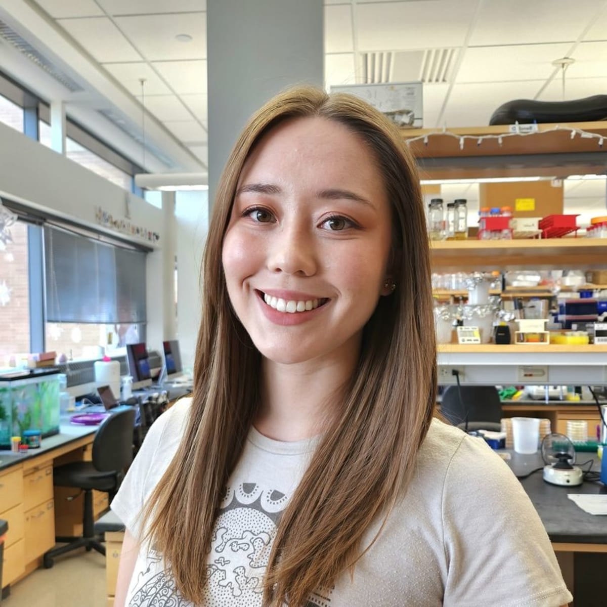 Scientists Find Joy in Lab's Most Mundane Tasks - Image 5