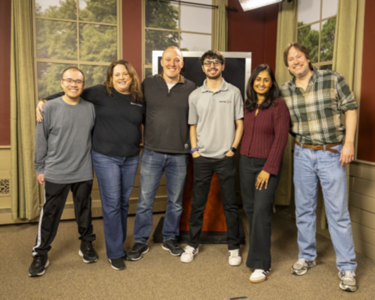 Bedford Paper Honors Local Volunteers This April