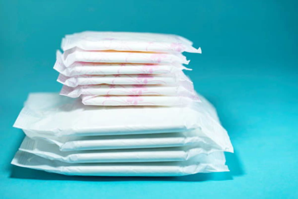 Nigerian Girls Get 2,000 Pads and Health Education