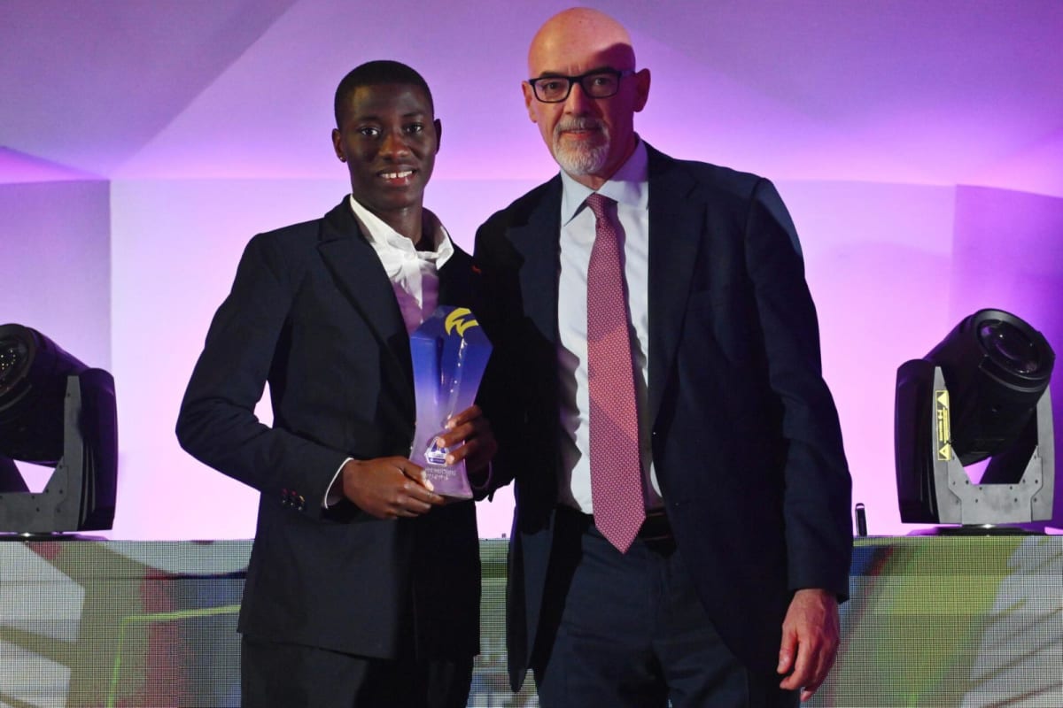 Nigerian Defender Oladipo Wins Serie A Top Honor at 21