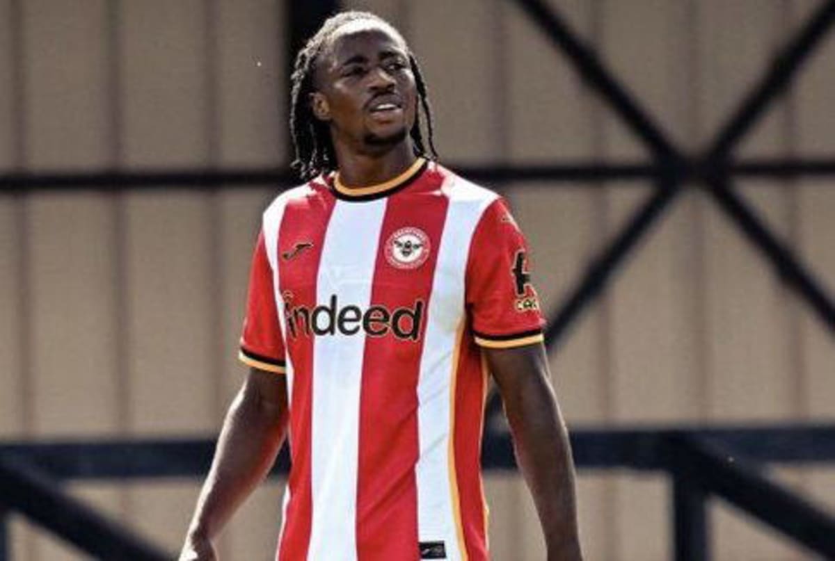 Nigerian footballer Benjamin Fredrick in Brentford training gear during youth team match