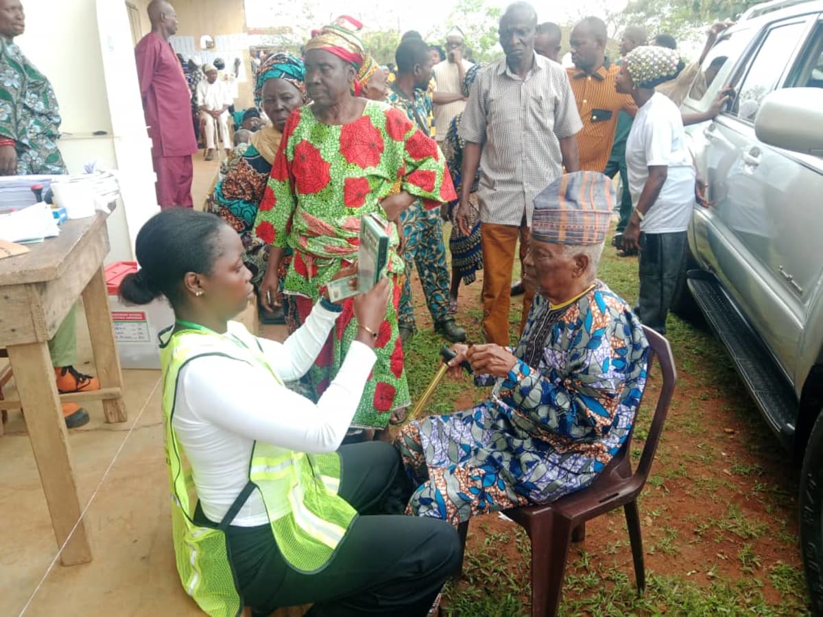 97-Year-Old Votes in Nigeria, Urges Youth to Never Give Up
