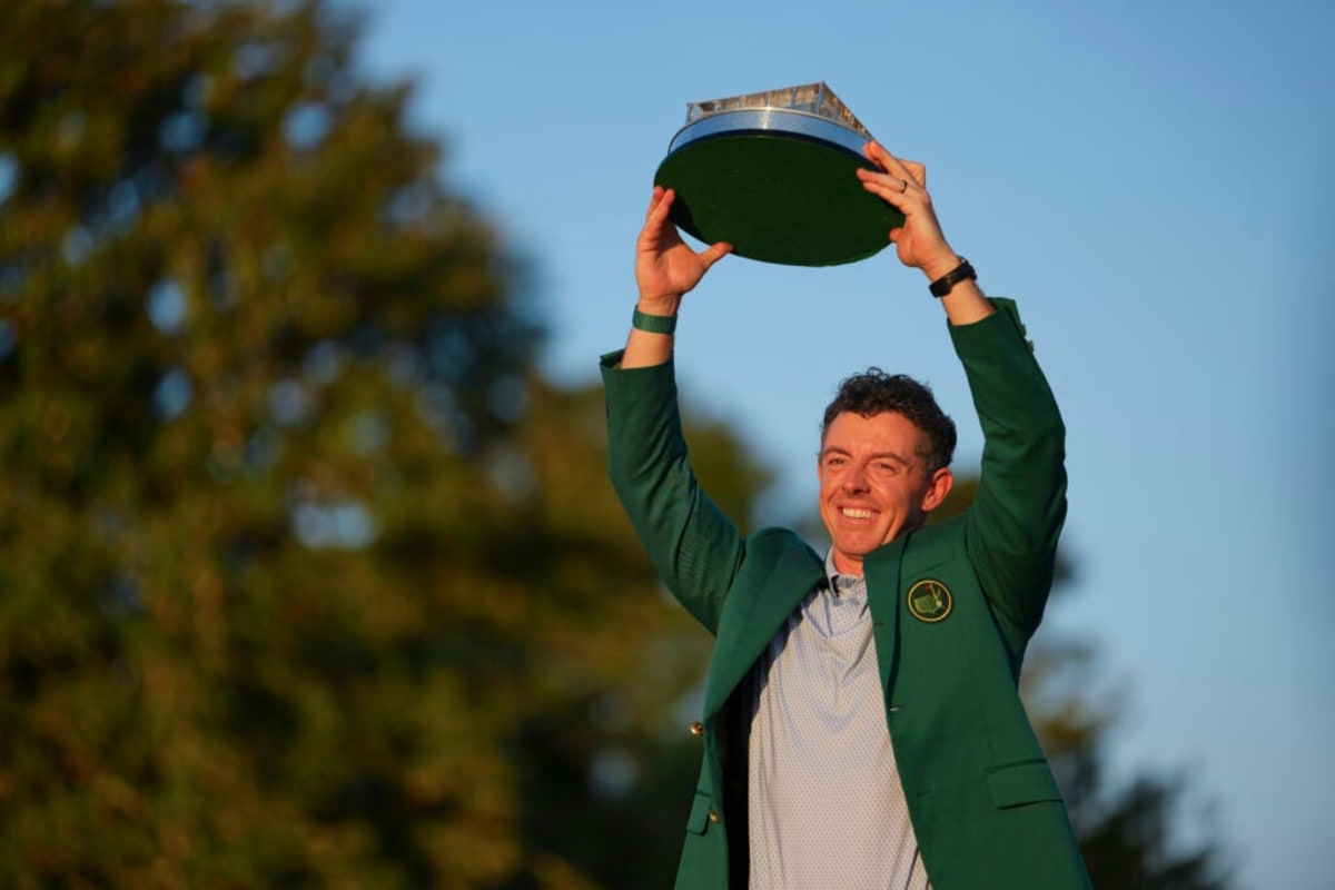 Rory McIlroy Wins Second Straight Masters, Royals Celebrate - Image 4