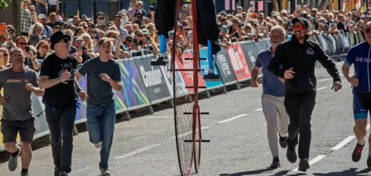 Australian Sets Two Penny Farthing Records in One Day - Image 2