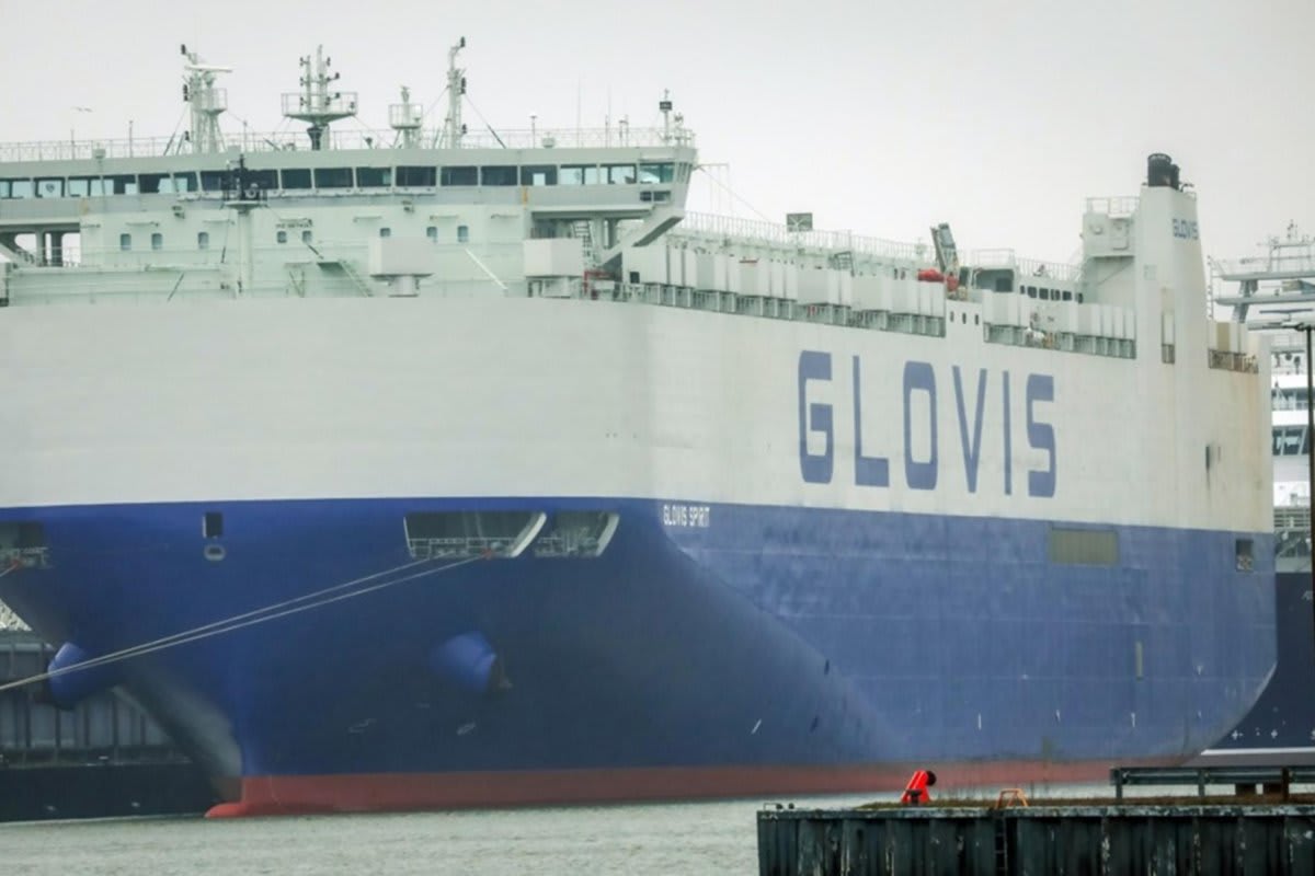 Hyundai Glovis Extends Ocean Cleanup Partnership to 2030