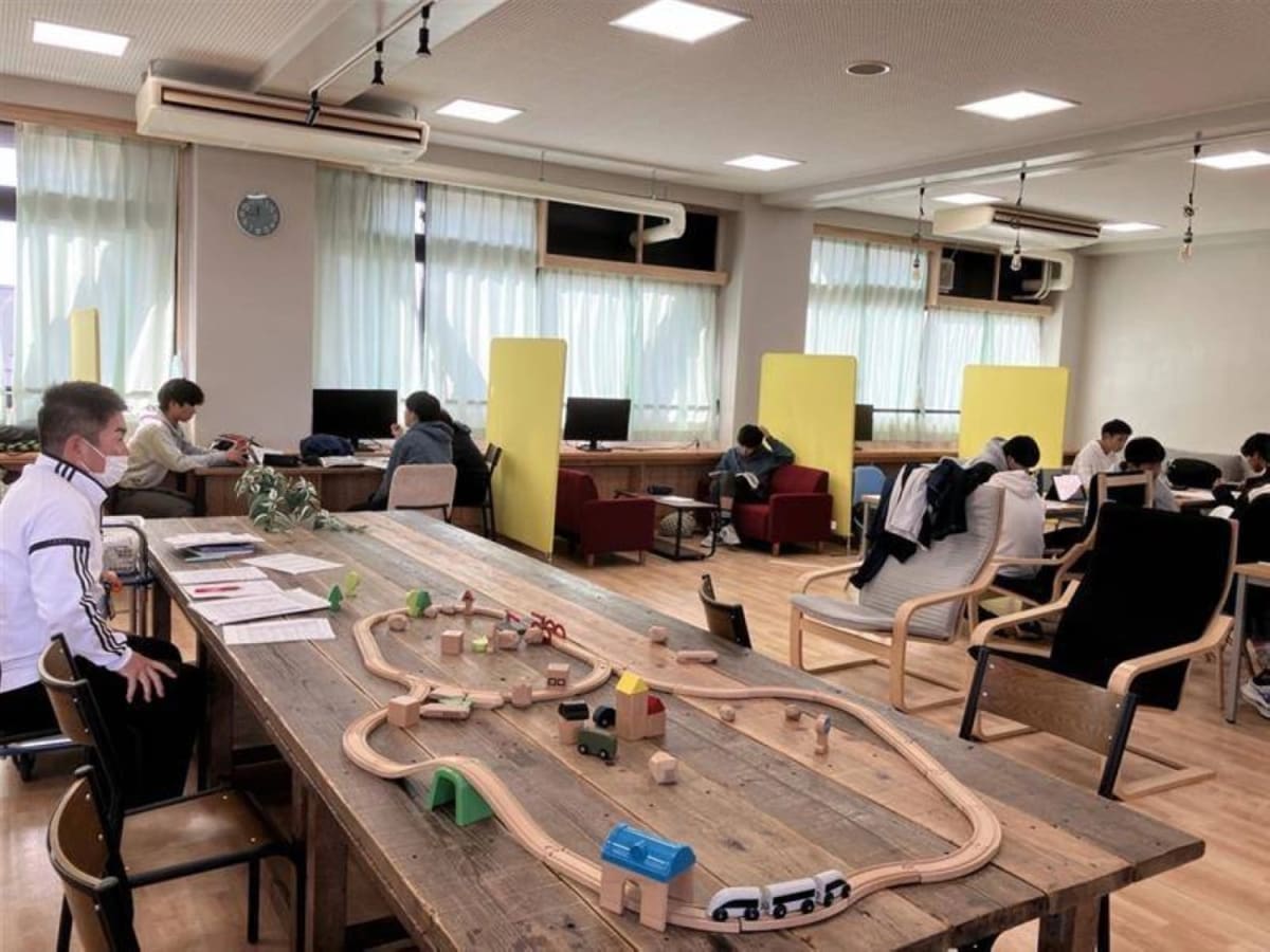 Japanese School Lets Students Design Their Own Classrooms - Image 2