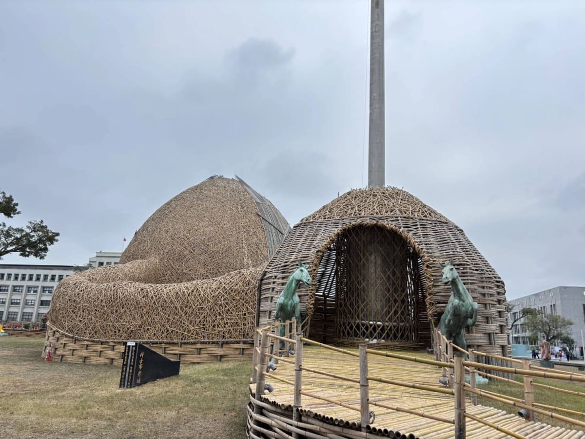 Taiwanese Artist's Bamboo Dome Sparks Cross-Cultural Joy - Image 3
