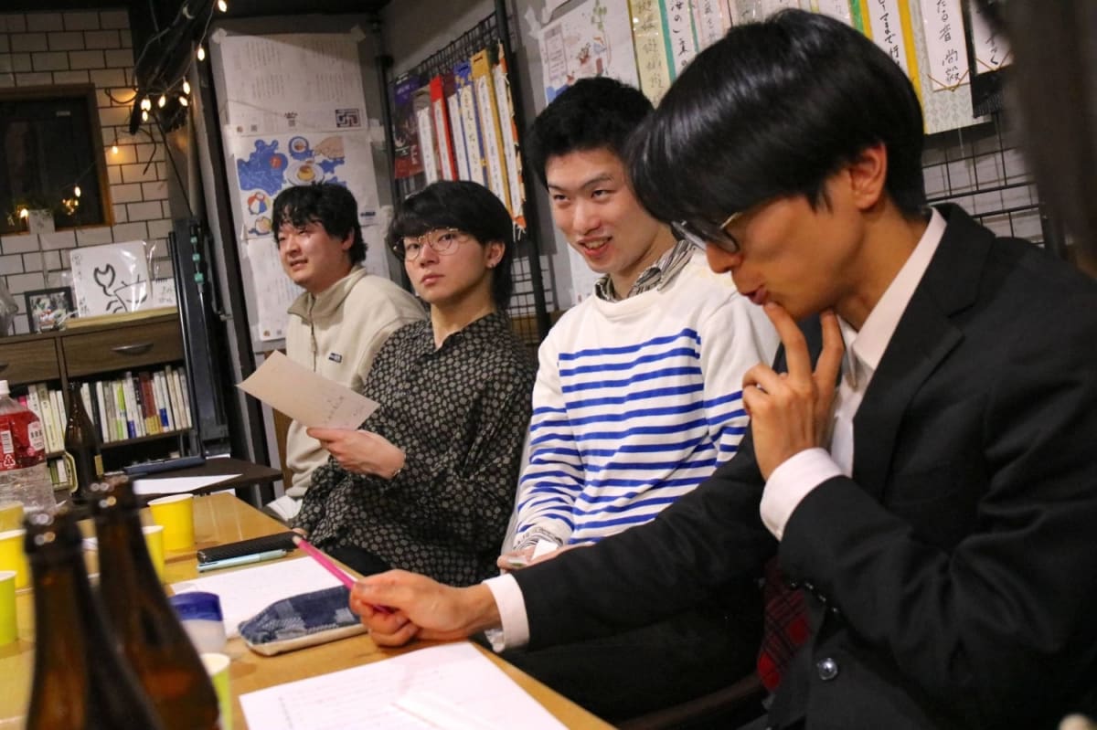 Japan's Ancient Tanka Poetry Finds New Life on Twitter - Image 2