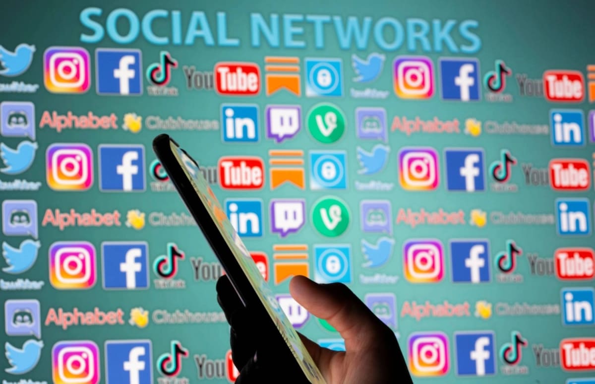 Ex-Facebook Insider Pushes EU for Safer Social Media Design - Image 2