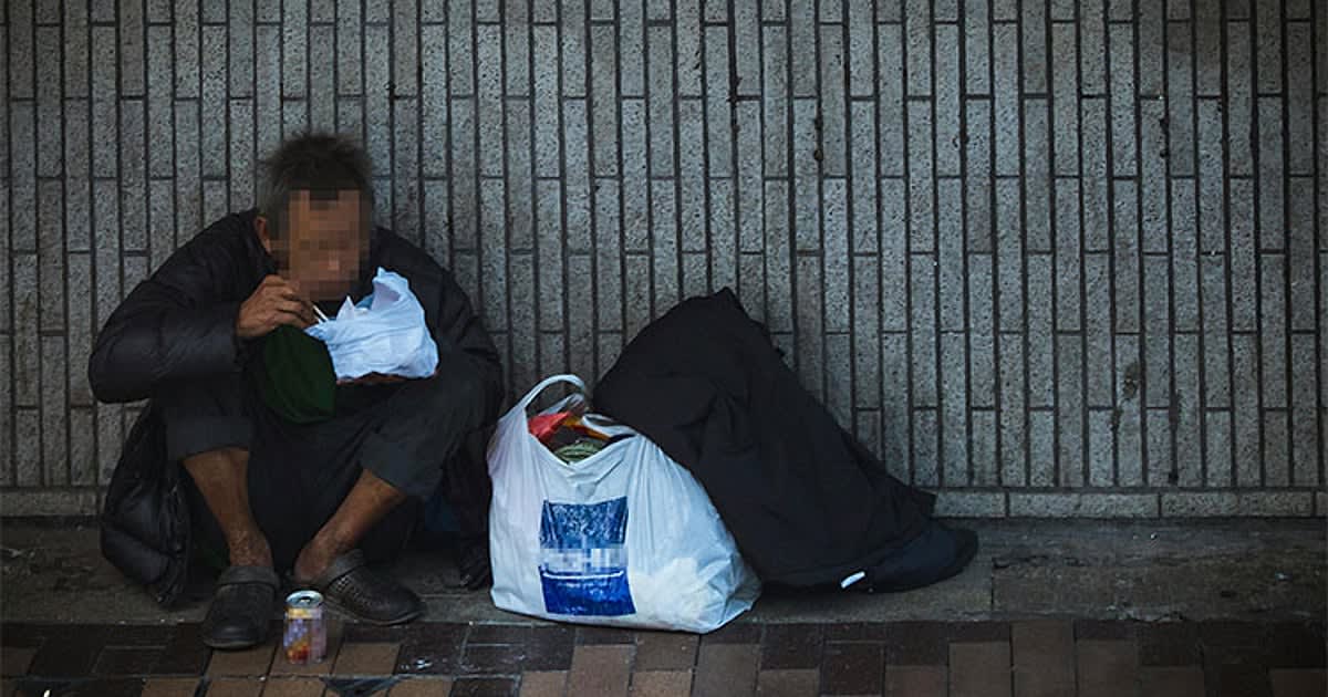 Philippines Poverty Rate Drops Below 10% for First Time