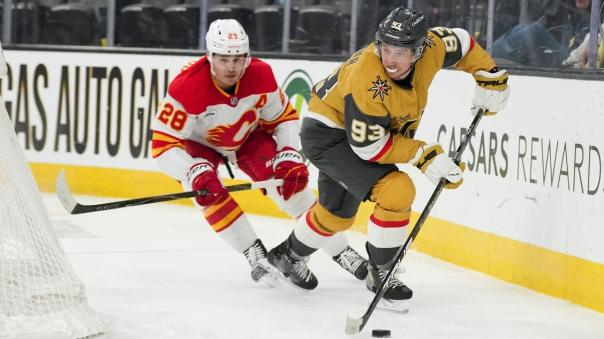 Hockey Rivals Pause for Traded Players' Emotional Reunion - Image 3