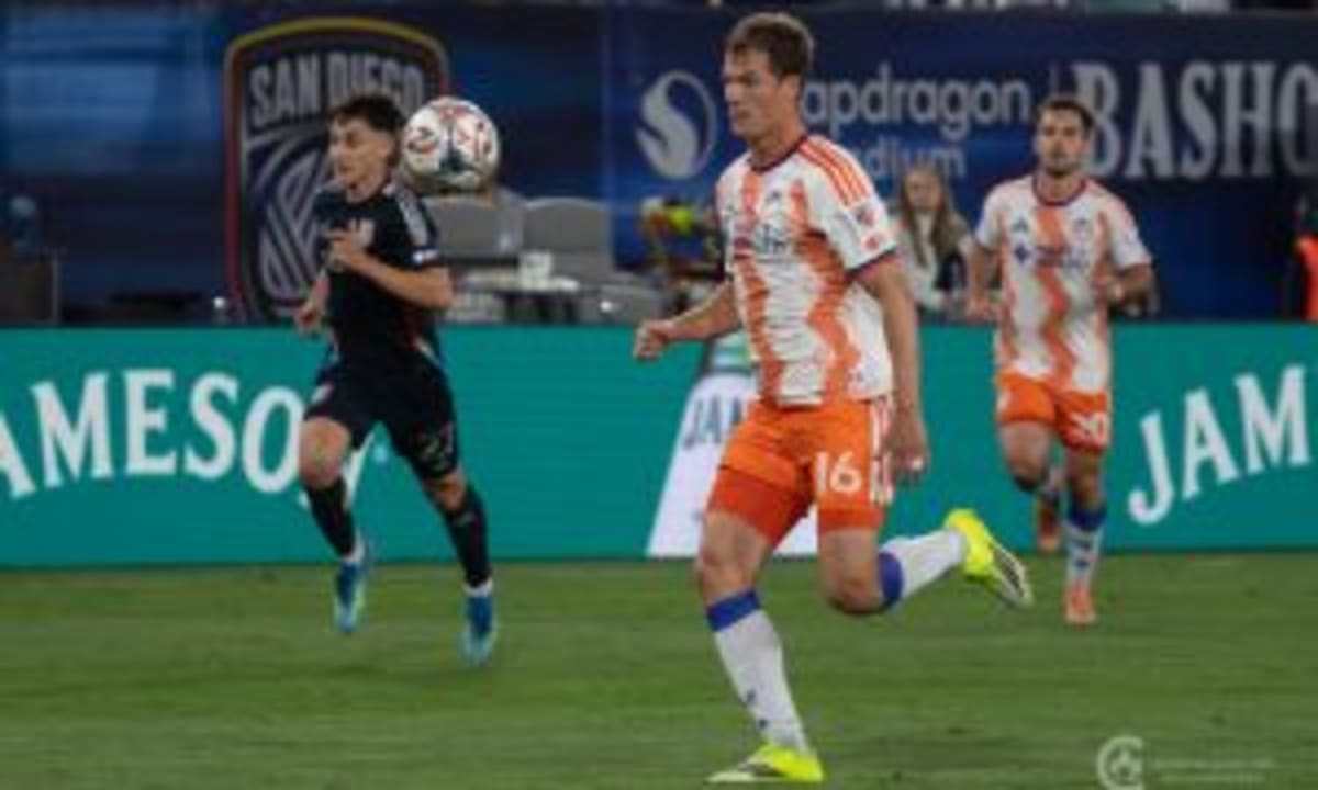 Evander Makes MLS History in Cincinnati's 6-2 Win - Image 3