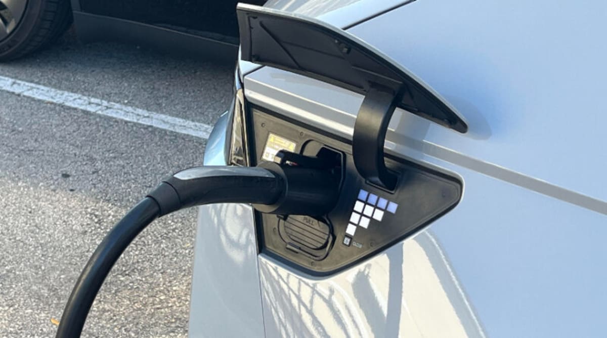 NYC Adds 60+ Fast EV Chargers to Working Neighborhoods - Image 2