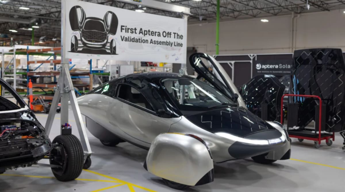 Solar Car Startup Aptera Rolls Out First Vehicle - Image 2