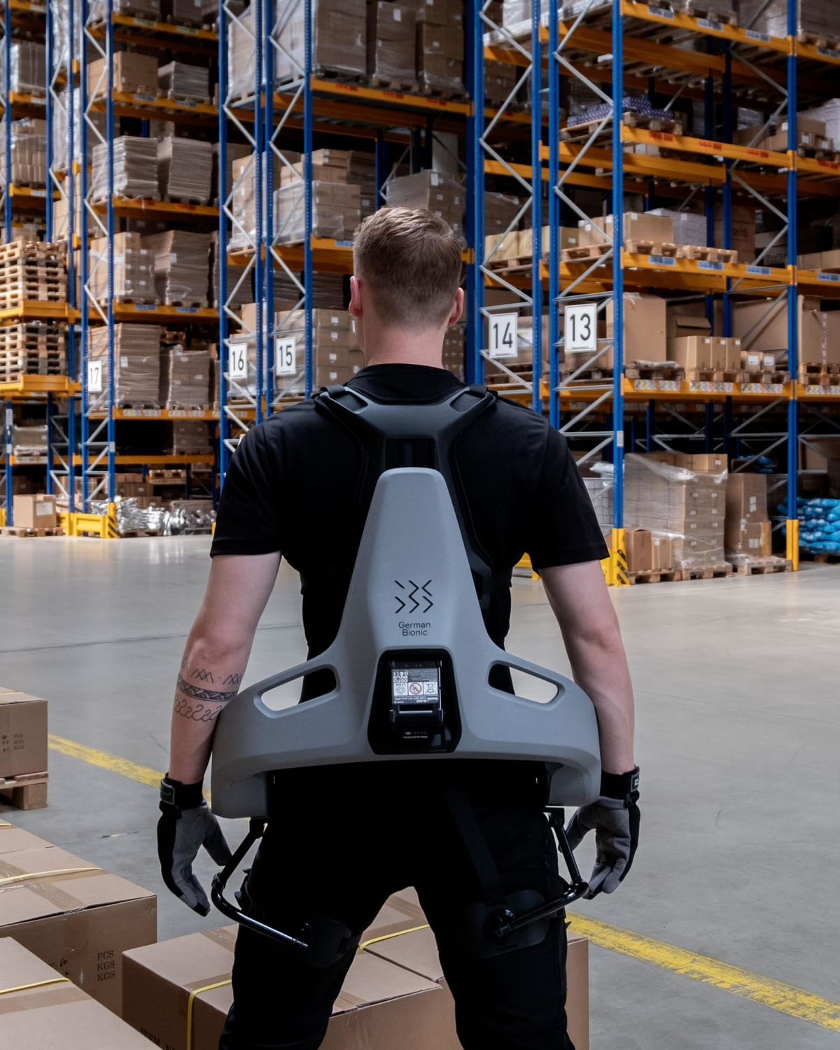 German Exoskeletons Protect Clean Energy Workers' Backs - Image 3