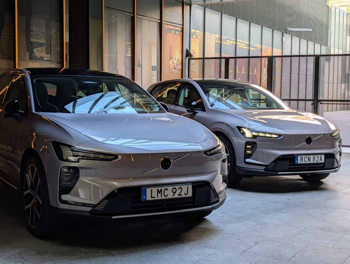 Volvo Stays All-Electric Despite Industry Slowdowns - Image 4