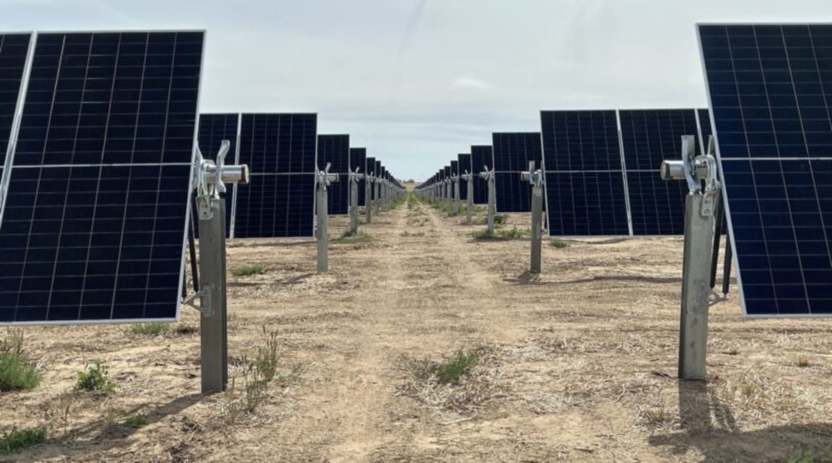 Oregon Solar Farm Creates 200 Jobs, Powers 10,000 Homes - Image 2