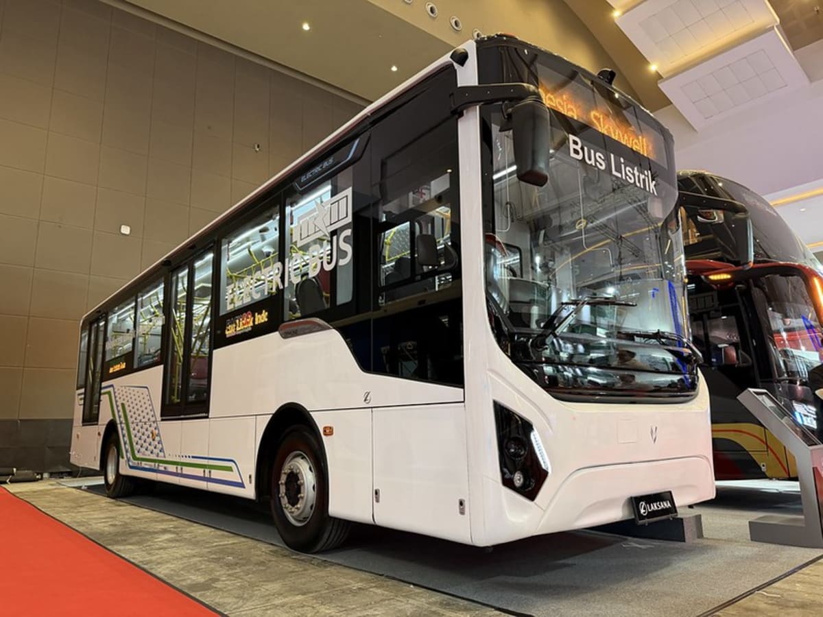 Jakarta Deploys Locally Built Electric Buses Daily - Image 2
