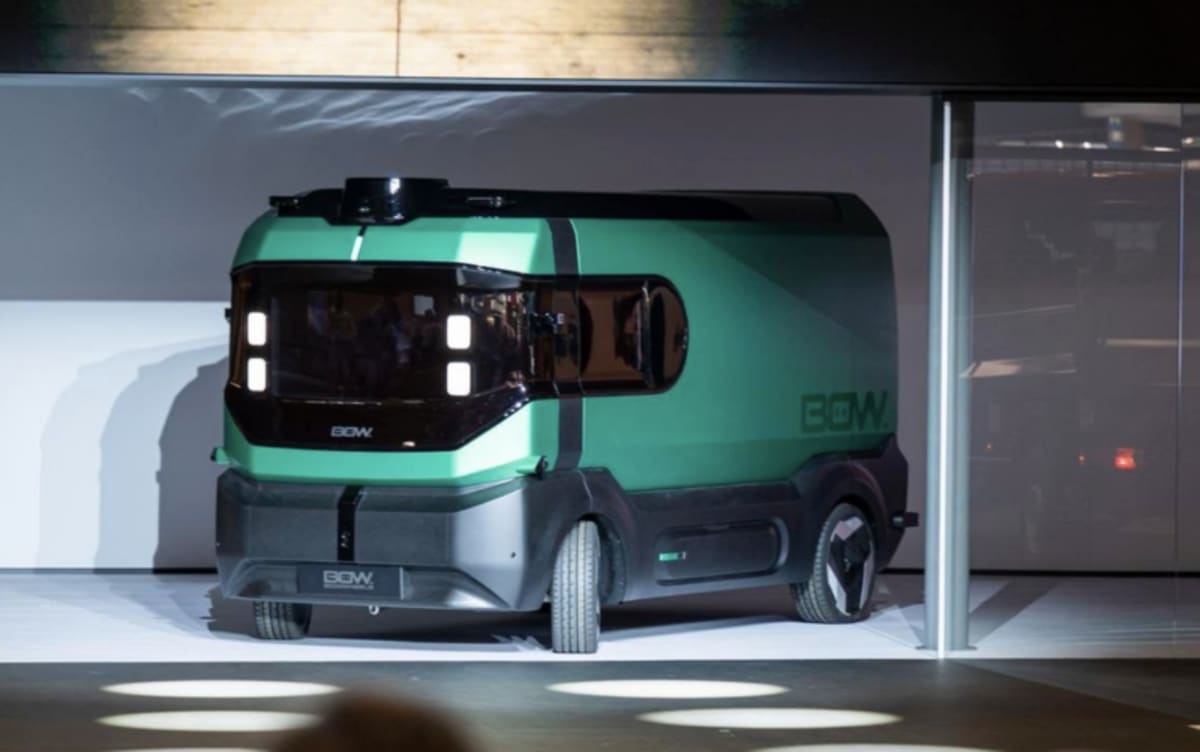 Stellantis Unveils Driverless Delivery Van With No Cab - Image 2