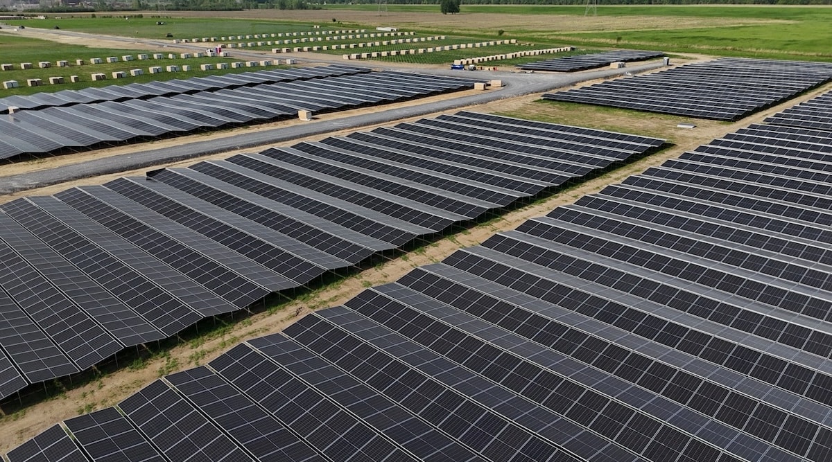Solar Now Cheaper Than Fossil Fuels in 74 Nations