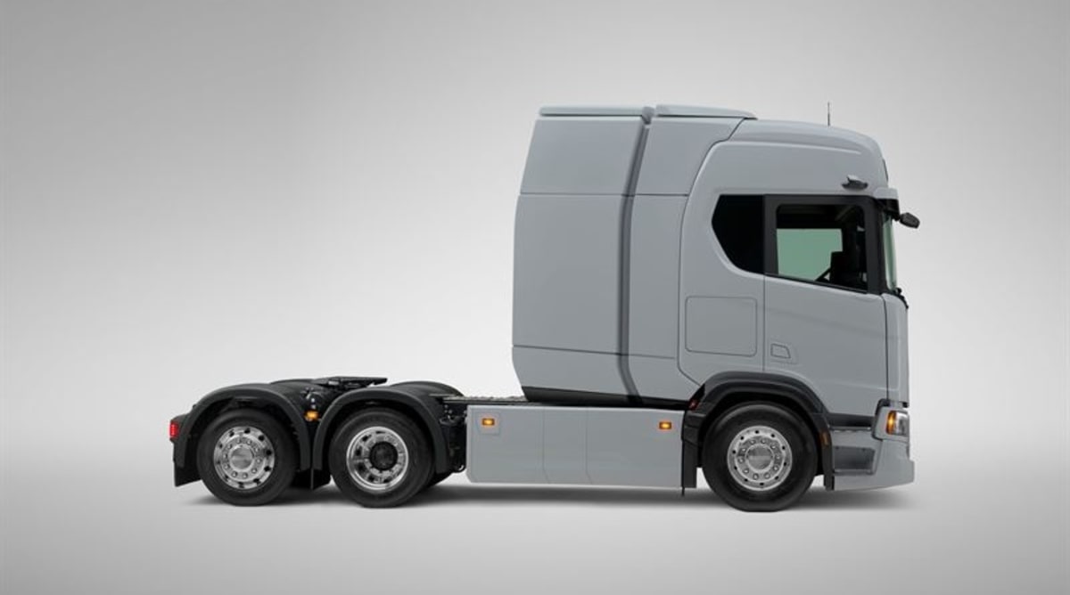 Scania's New Electric Truck Goes 474 Miles on One Charge