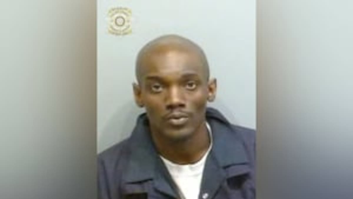 Holocaust Survivor, 87, Shares His Story Across America - Image 2